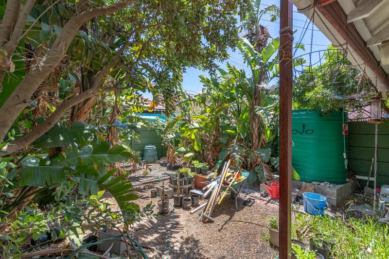 8 Bedroom Property for Sale in Pinelands Western Cape